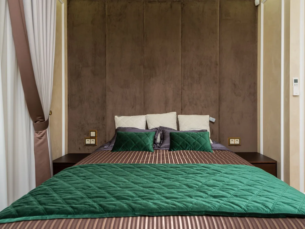 A serene bedroom